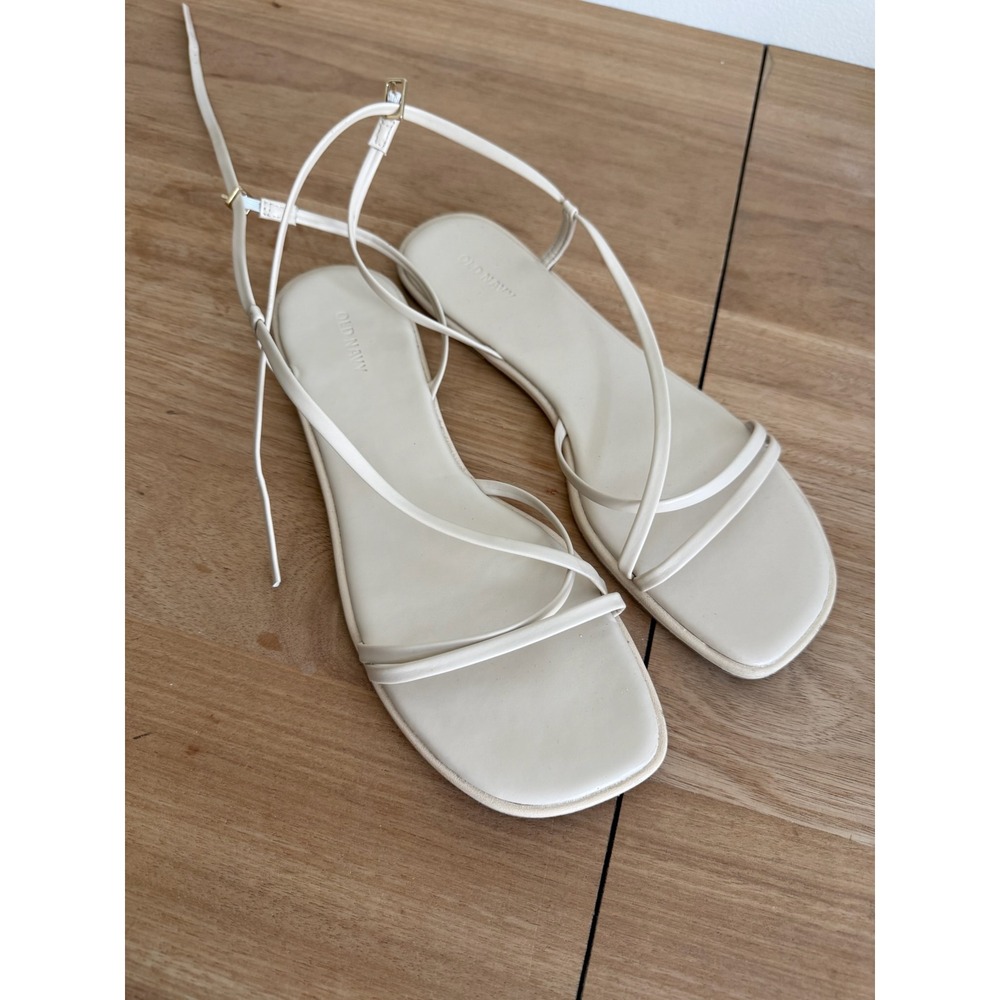 Old Navy Womens Strappy Ankle Wrap Flat Sandals Cream Off White Size 10